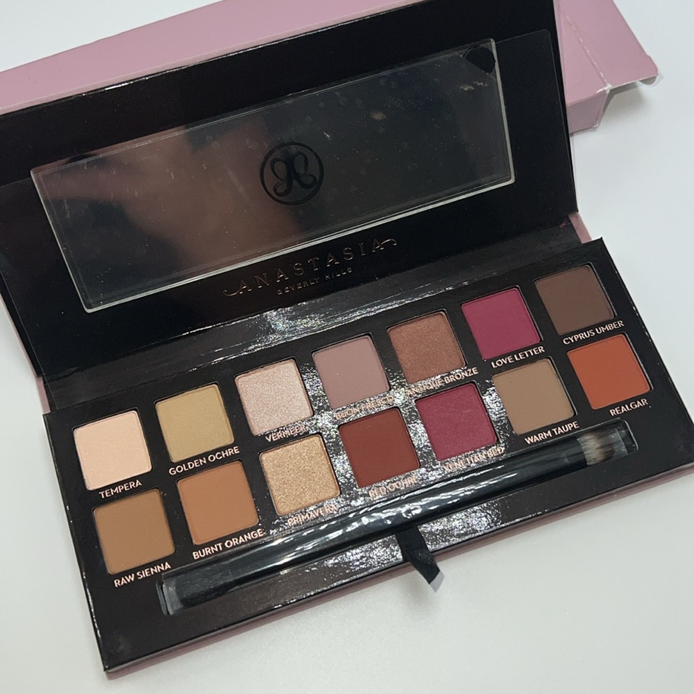 🩷NWT ANASTASIA MODERN RENAISSANCE PALETTE - Picture 9 of 11